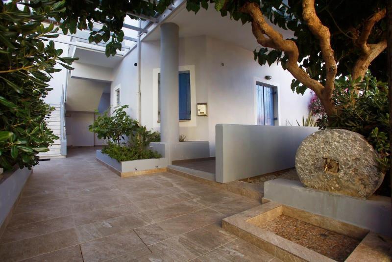 Studios Vasilis Agia Marina  Luaran gambar