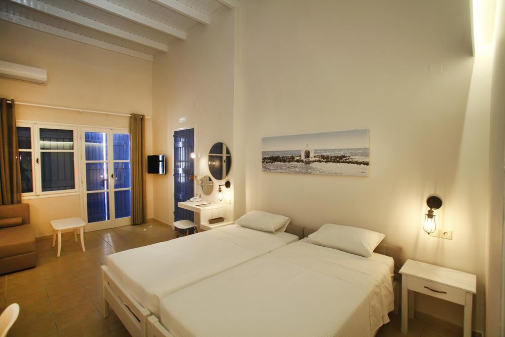 Studios Vasilis Agia Marina  Luaran gambar