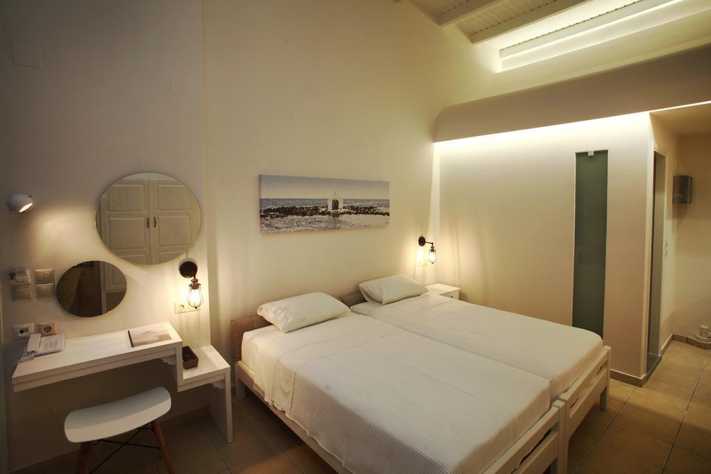Studios Vasilis Agia Marina  Luaran gambar